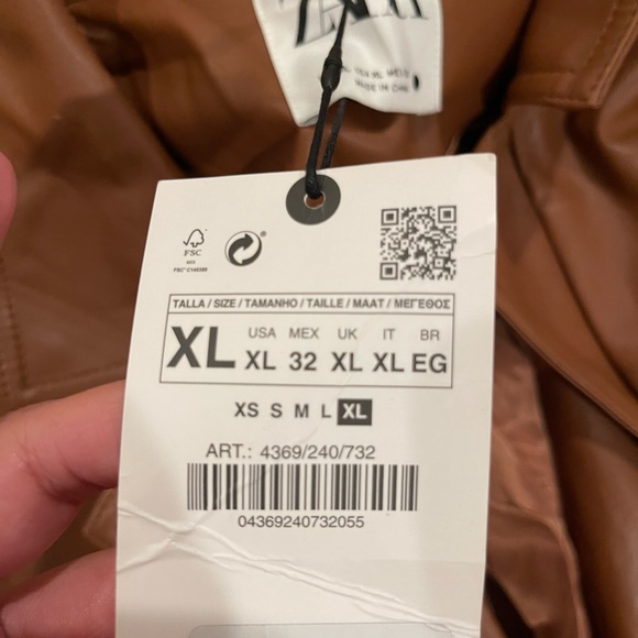 Zara Faux Leather Trench Coat - Picture 5 of 8